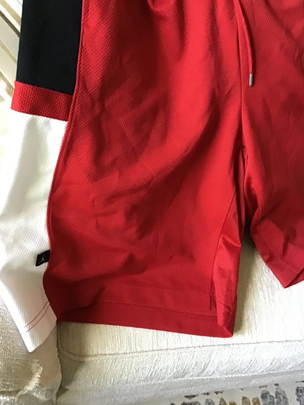 NIKE BASKETBALL JUMPMAN SHORTS MENS - Picture 4 of 14